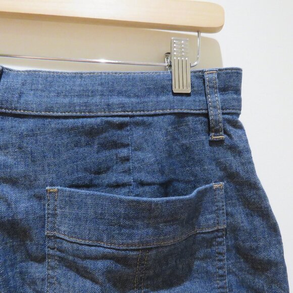 EVEREVE Joelle Stretch Linen Shorts in Stargazer Dark Denim Preppy Casual Comfy - Picture 12 of 14